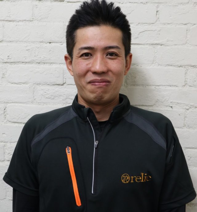 専務取締役　鈴木　友宏（すずき　ともひろ）