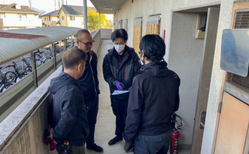 作業前のミーティング